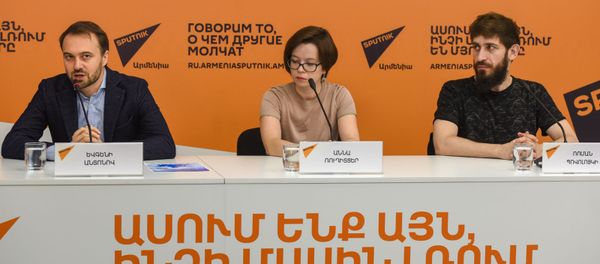 Пресс-конференция по теме реализации образовательного проекта МИА Россия сегодня - Дни виртуальной и дополненной реальности (15 октября 2019). Еревaн Пресс-конференция по теме реализации образовательного проекта МИА Россия сегодня - Дни виртуальной и дополненной реальности (15 октября 2019). Еревaн - Sputnik Армения