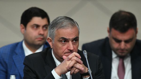 Вице-премьер Армении Мгер Григорян на заседании Совета глав правительств СНГ в расширенном составе (25 октября 2019). Москвa - Sputnik Արմենիա