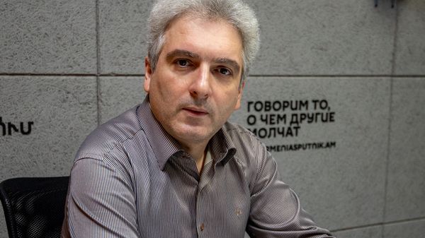 Владимир Акопян - Sputnik Армения