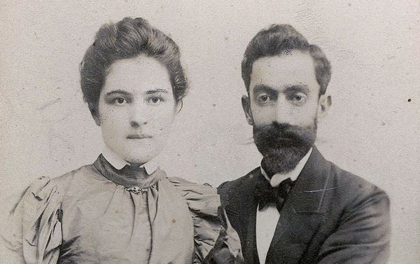 17–18–րդ դարերի կին` ամուսնու հետ. Թիֆլիս - Sputnik Արմենիա