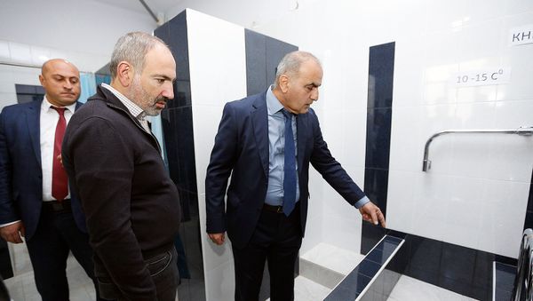 Премьер-министр Никол Пашинян в Ванадзоре (26 октября 2019). Лори - Sputnik Արմենիա
