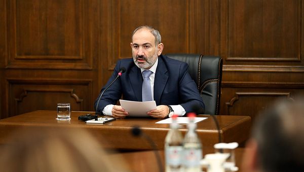 Премьер-министр Никол Пашинян во время обсуждения законопроекта О госбютжете РА 2020 в Национальном собрании (28 октября 2019). Еревaн Премьер-министр Никол Пашинян во время обсуждения законопроекта О госбютжете РА 2020 в Национальном собрании (28 октября 2019). Еревaн - Sputnik Армения