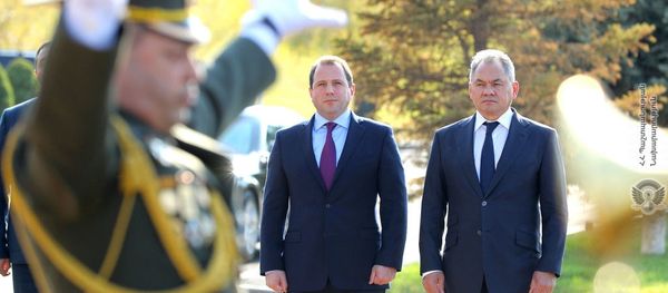Церемония встречи министра обороны России Сергея Шойгу (29 октября 2019). Еревaн - Sputnik Армения