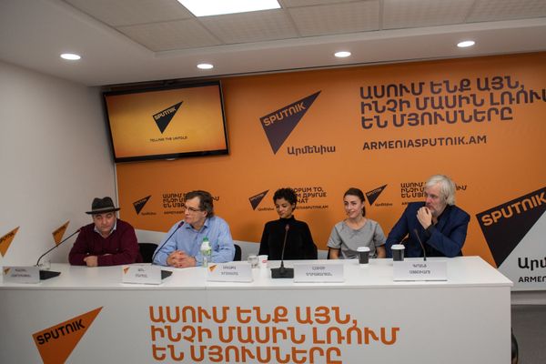 Հայաստան են ժամանել աշխարհահռչակ երաժիշտներ. ինչ է սպասում ջազի սիրահարներին Հայաստան են ժամանել աշխարհահռչակ երաժիշտներ. ինչ է սպասում ջազի սիրահարներին - Sputnik Արմենիա