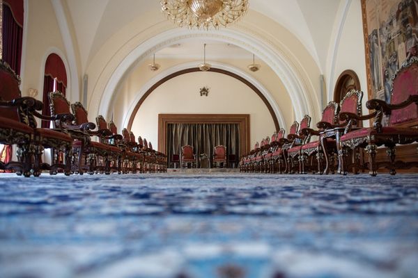 Восемь веков Католикосата: Святой Эчмиадзин - отреставрированный и расширенный Восемь веков Католикосата: Святой Эчмиадзин - отреставрированный и расширенный - Sputnik Армения