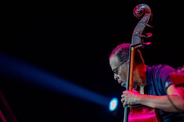 Концерт Stanley Clarke Band во время открытия Yerevan Jazz Fest 2019 (25 октября 2019). Еревaн Концерт Stanley Clarke Band во время открытия Yerevan Jazz Fest 2019 (25 октября 2019). Еревaн - Sputnik Армения
