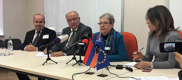 Пресс-конференция Андреа Викторин (4 ноября 2019). Гюмри - Sputnik Армения