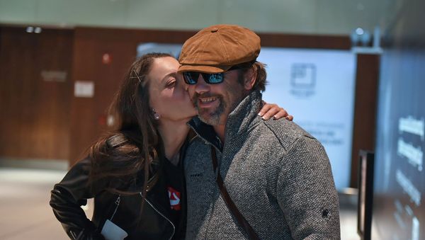 Британский певец и автор песен, создатель и солист группы Jamiroquai Джей Кей в аэропорту Звартноц (4 октября 2019). Еревaн Британский певец и автор песен, создатель и солист группы Jamiroquai Джей Кей в аэропорту Звартноц (4 октября 2019). Еревaн - Sputnik Армения