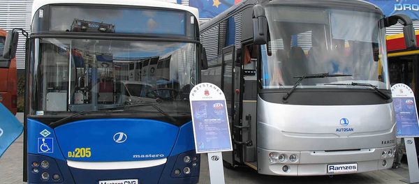 Автобусы Jelcz Maestro CNG и Autosan Ramzes на выставке Трансэкспо-2007 (19 сентября 2007). Кельц - Sputnik Армения