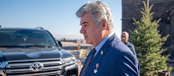 Виктор Бондарев после заседания Межпарламенской комиссии по сотрудничеству НС РА и ФС РФ (6 ноября 2019). Гюмри - Sputnik Արմենիա