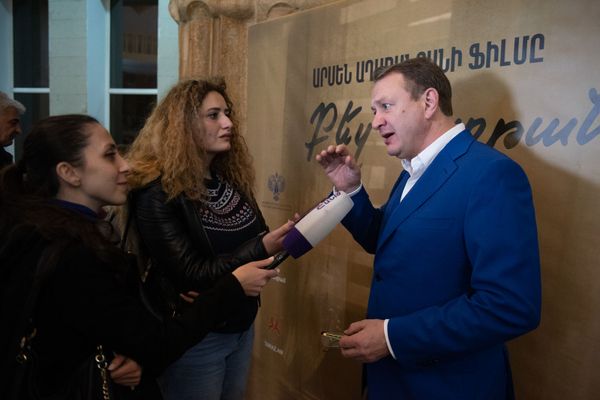 «Ես քեզ հաղթանակ կնվիրեմ». ֆիլմ՝ անսահման սիրո ու պատերազմի մասին «Ես քեզ հաղթանակ կնվիրեմ». ֆիլմ՝ անսահման սիրո ու պատերազմի մասին - Sputnik Արմենիա