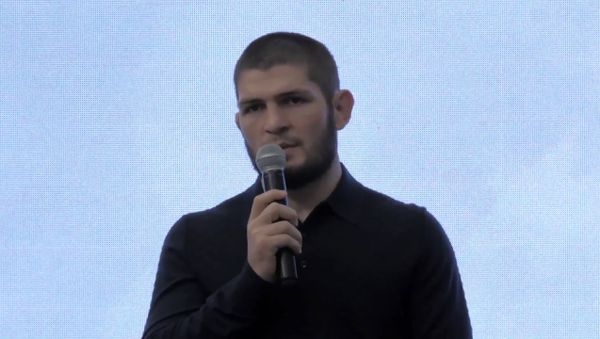 У детей не должно быть свободного времени  - Хабиб Нурмагомедов о правильном воспитании - Sputnik Армения