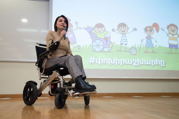 Как научить дружить: омбудсмен Армении подвел итоги конкурса об инклюзивном образовании - Sputnik Армения