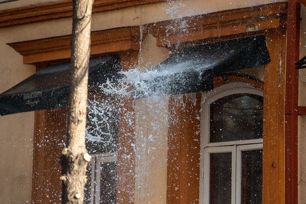 Пожар на перекрестке улиц Абовяна и Пушкина (21 ноября 2019). Еревaн - Sputnik Армения