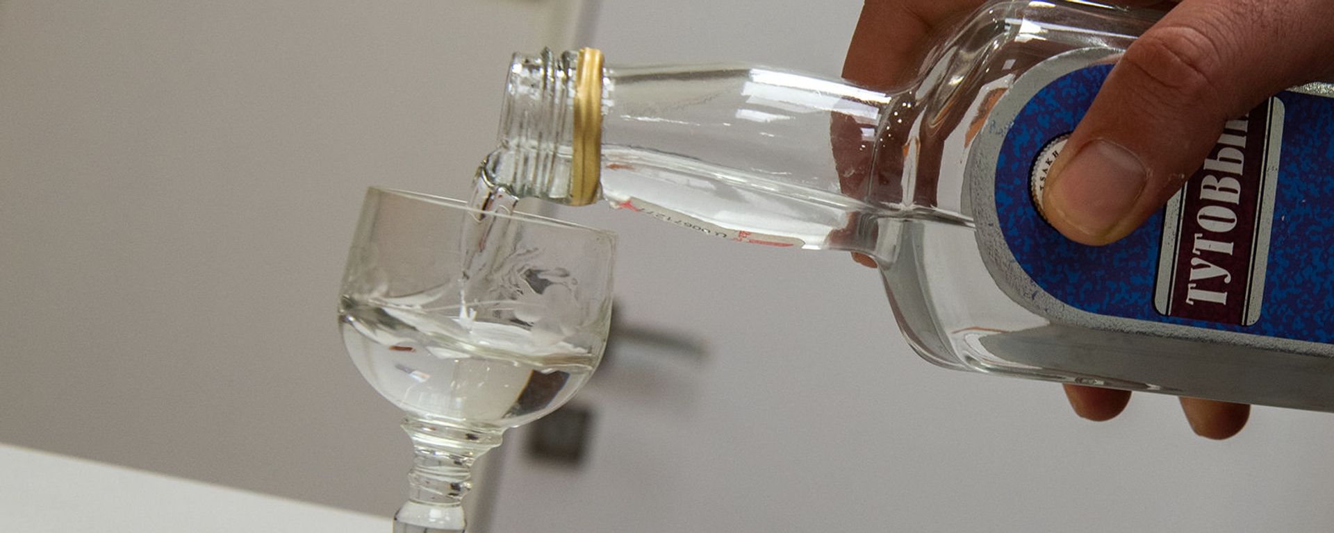 Тутовая водка - Sputnik Армения, 1920, 05.01.2021