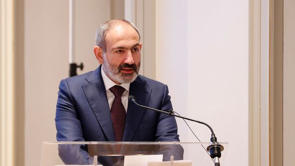 Выступление премьер-министра Никола Пашиняна на армяно-итальянском бизнес-форуме “Армения, новая реальность: платформа выхода на евразийский рынок” (21 ноября 2019). Милан - Sputnik Армения