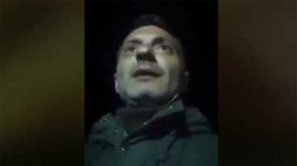 Найден водитель маршрутного такси, угрожавший армянскому актеру-комику Найден водитель маршрутного такси, угрожавший армянскому актеру-комику - Sputnik Армения