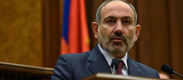 Премьер-министр Никол Пашинян на Международной конференции, посвященной 15-летию офиса омбудсмена в Армении (26 ноября 2019). Еревaн - Sputnik Армения