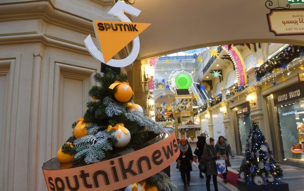 Цифровая елка Sputnik установлена на главной площади России Цифровая елка Sputnik установлена на главной площади России - Sputnik Армения