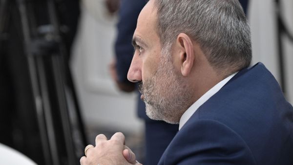 Премьер-министр Армении Никол Пашинян на заседании ОДКБ в узком составе (28 ноября 2019). Бишкек - Sputnik Армения