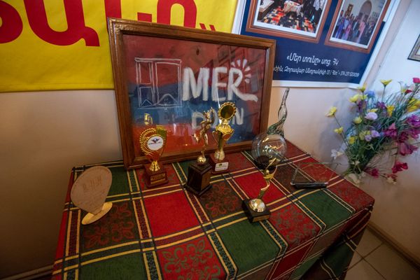 Никогда не поступлю, как родители: где находят приют воспитанницы детдома в Армении - Sputnik Армения