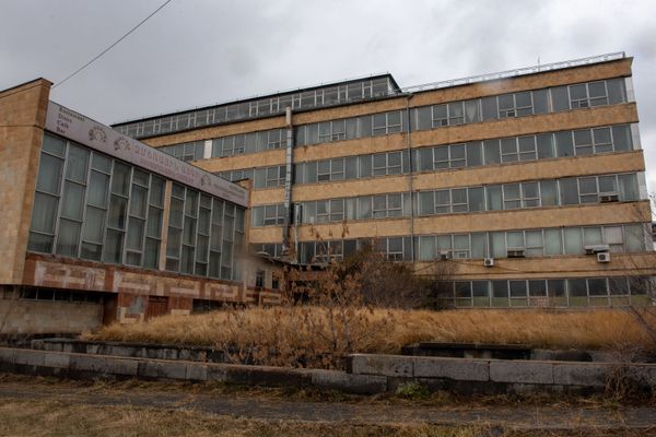 Սերժին ասացի` ձեր գյուղի տղան թալանում է գործարանը. Սուքիասյանը հիշել է երիտասարդ տարիները - Sputnik Արմենիա
