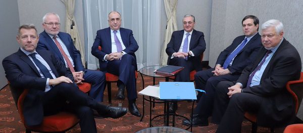 Встреча глав МИД Армении и Азербайджана в Братиславе - Sputnik Армения