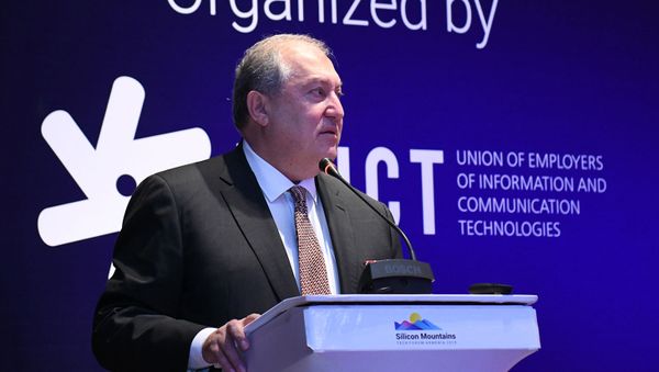 Президент Армен Саркисян на технологической конференции “Silicon Mountains” (4 декабря 2019).  Еревaн - Sputnik Արմենիա