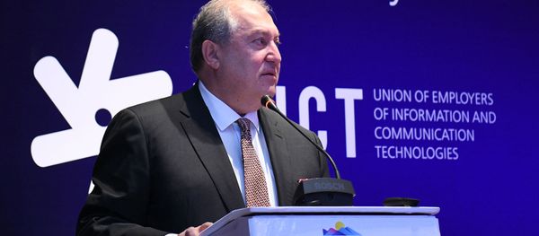 Президент Армен Саркисян на технологической конференции “Silicon Mountains” (4 декабря 2019).  Еревaн - Sputnik Արմենիա
