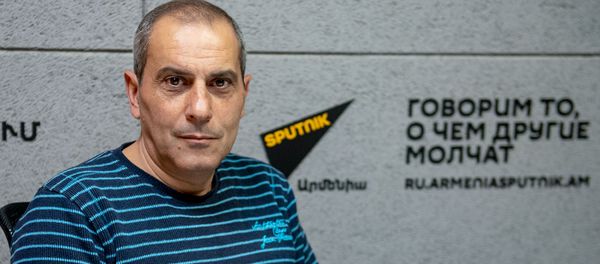 Арман Акопян - Sputnik Արմենիա