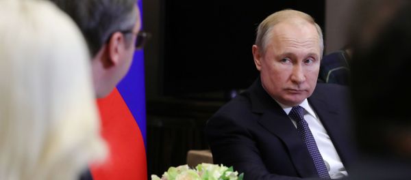 Президент РФ Владимир Путин во время встречи с президентом Сербии Александром Вучичем (4 декабря 2019) - Sputnik Армения