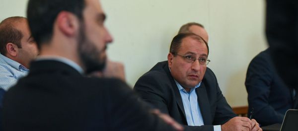 Адвокат Айк Алумян на судебном заседании по делу экс-президента Роберта Кочаряна (6 декабря 2019). Еревaн - Sputnik Արմենիա