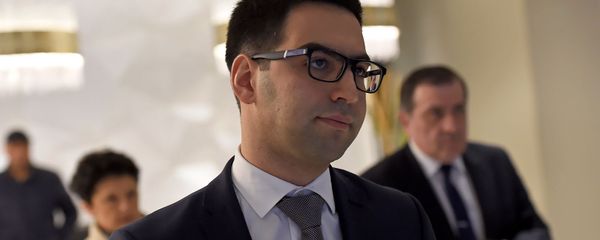 Министр юстиции Армении Рустам Бадасян после третйего форума армяно-грузинского юридического сотрудничества (9 декабря 2019). Еревaн Министр юстиции Армении Рустам Бадасян после третйего форума армяно-грузинского юридического сотрудничества (9 декабря 2019). Еревaн - Sputnik Армения