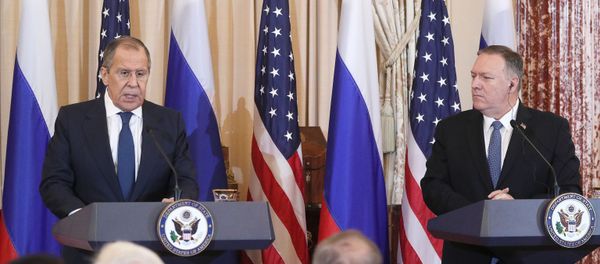 Встреча главы МИД РФ С. Лаврова и госсекретаря США М. Помпео Встреча главы МИД РФ С. Лаврова и госсекретаря США М. Помпео - Sputnik Արմենիա
