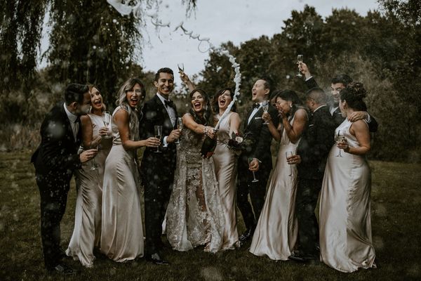 Снимок канадского фотографа Angela Ruscheinski, победивший в категории BRIDAL PARTY в конкурсе 2019 International Wedding Photographer of the Year Снимок канадского фотографа Angela Ruscheinski, победивший в категории BRIDAL PARTY в конкурсе 2019 International Wedding Photographer of the Year - Sputnik Армения