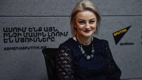 «Դպրոցում դարձյալ լինելու են տաբուրետկայի վրա կանգնած, անգիր անող աշակերտներ». Անափիոսյան - Sputnik Արմենիա
