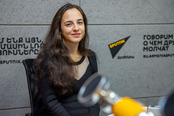 Татевик Ревазян отказалась от зарплаты в $9 тысяч, чтобы возглавить авиационный Комитет Татевик Ревазян отказалась от зарплаты в $9 тысяч, чтобы возглавить авиационный Комитет - Sputnik Армения
