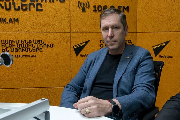 Что армяне добавляют в толму?! Шеф ресторанного спорта Рабинович кое-что сказал грузинам - Sputnik Армения