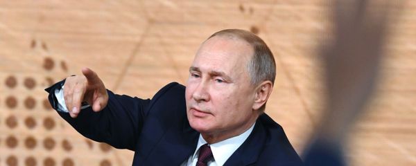 Ежегодная большая пресс-конференция президента РФ В. Путина Ежегодная большая пресс-конференция президента РФ В. Путина - Sputnik Армения