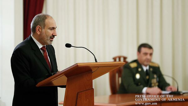 Премьер-министр Никол Пашинян принял участие на праздничном заседании по поводу для сотрудника нацбезопасности (19 декабря 2019). Еревaн - Sputnik Армения