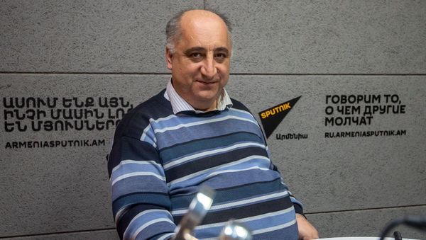 Сероб Хачатрян - Sputnik Արմենիա
