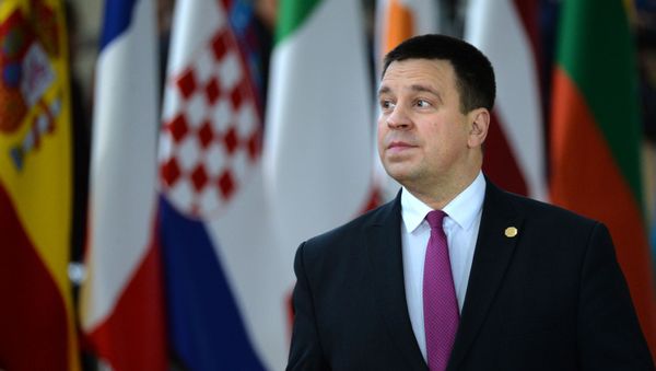 Премьер-министр Эстонии Юри Ратас на саммите глав государств и правительств Евросоюза (12 декабря 2019). Брюссель Премьер-министр Эстонии Юри Ратас на саммите глав государств и правительств Евросоюза (12 декабря 2019). Брюссель - Sputnik Армения