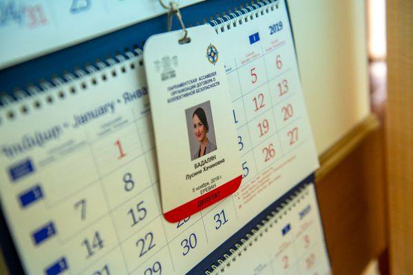 «Ամուսնուս խնդրել եմ ինձ համար հագուստ չգնել». անկեղծ զրույց Լուսինե Բադալյանի հետ - Sputnik Արմենիա