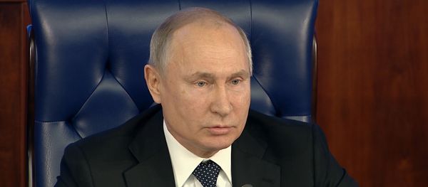 Сволочь, свинья антисемитская: Путин о после Польши в нацистской Германии - Sputnik Армения