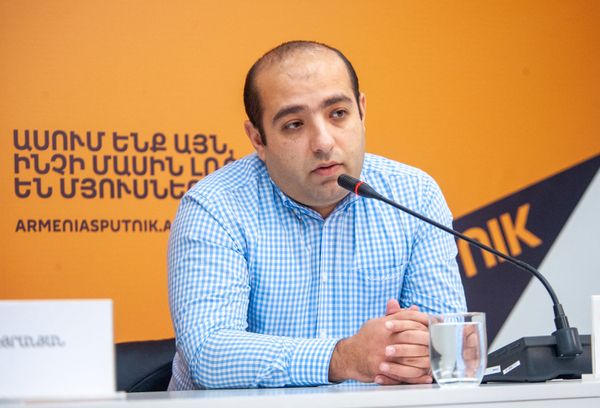 Налицо попытка давления на СМИ – глава Союза журналистов Армении об аресте Тавадяна - Sputnik Армения