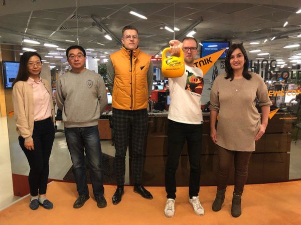 Участники флешмоба в поддержку Sputnik Эстония Участники флешмоба в поддержку Sputnik Эстония - Sputnik Армения