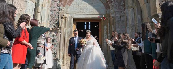 Аршалуйс Амси и Армен Галстян Аршалуйс Амси и Армен Галстян - Sputnik Армения