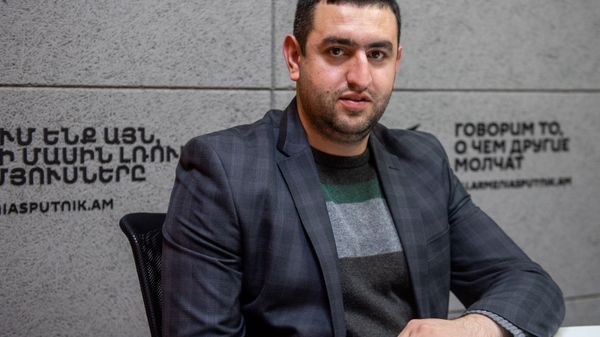 Артем Тоноян - Sputnik Արմենիա