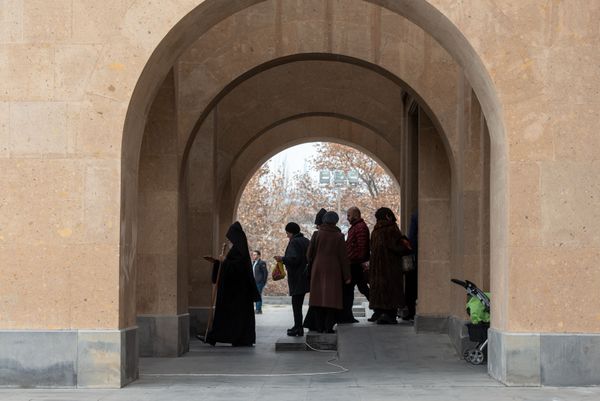 После Рождественской литургии в церкви Святого Григора Лусаворича (6 января 2020). Еревaн После Рождественской литургии в церкви Святого Григора Лусаворича (6 января 2020). Еревaн - Sputnik Армения