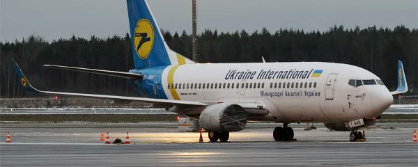 Самолет Boeing 737-32Q авиакомпании Ukraine Int. Airlines Самолет Boeing 737-32Q авиакомпании Ukraine Int. Airlines - Sputnik Армения